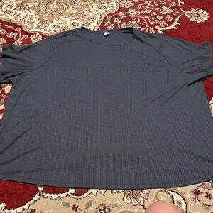Old Navy Charcoal Short Sleeve Tee
